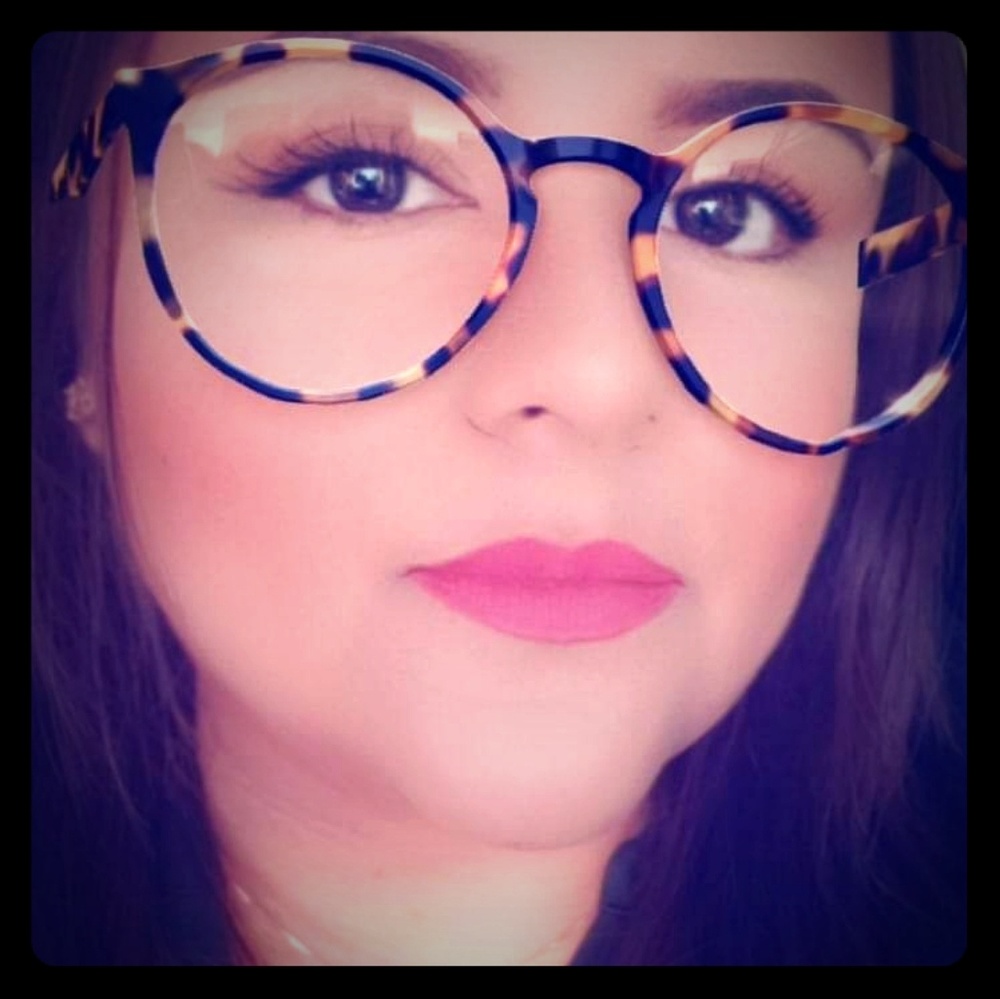 Meet your Posher, Katia